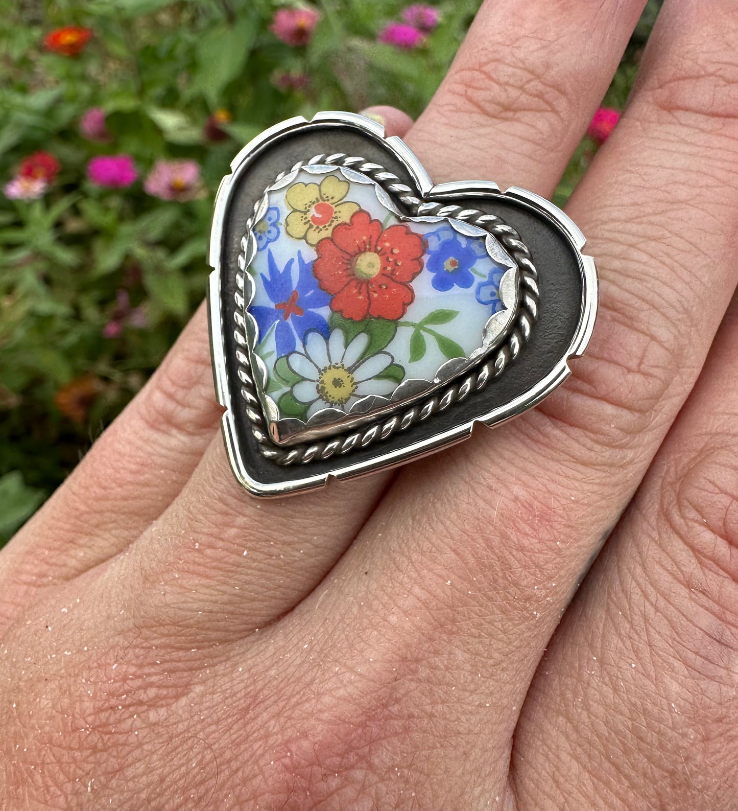 Vintage Flora Heart Ring