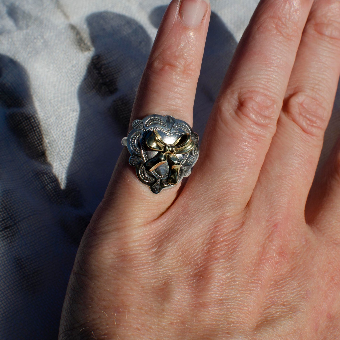 Cutie Bow Concho Ring