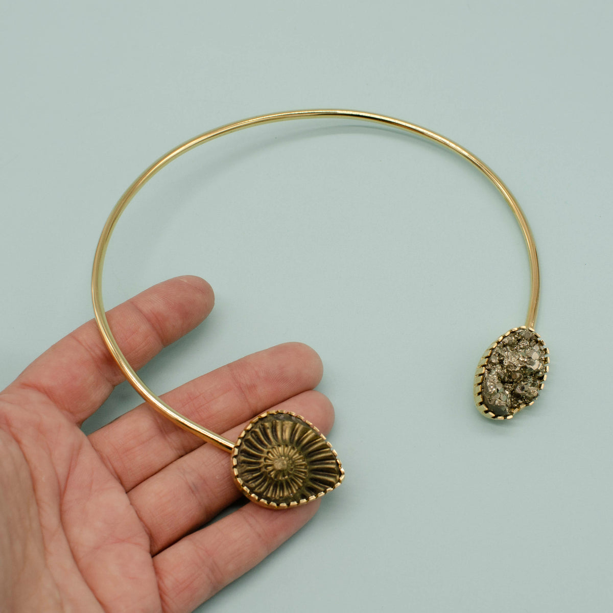 Golden Relic Collar