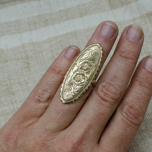 Engraved Floral Ring