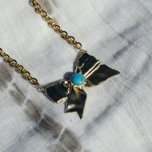 Golden Bow Necklace & Ring