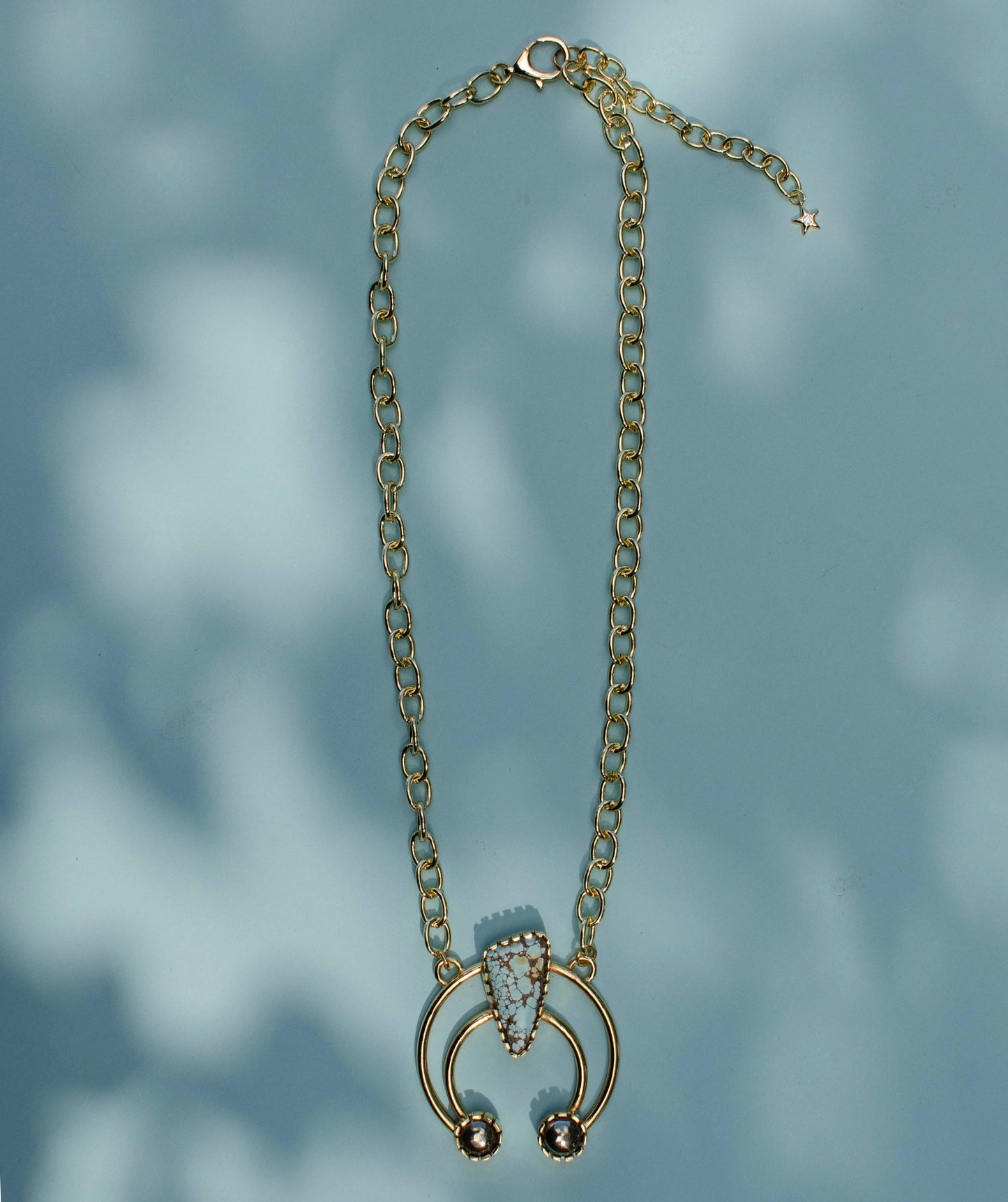 Quingu Turquoise Mod West Pendant
