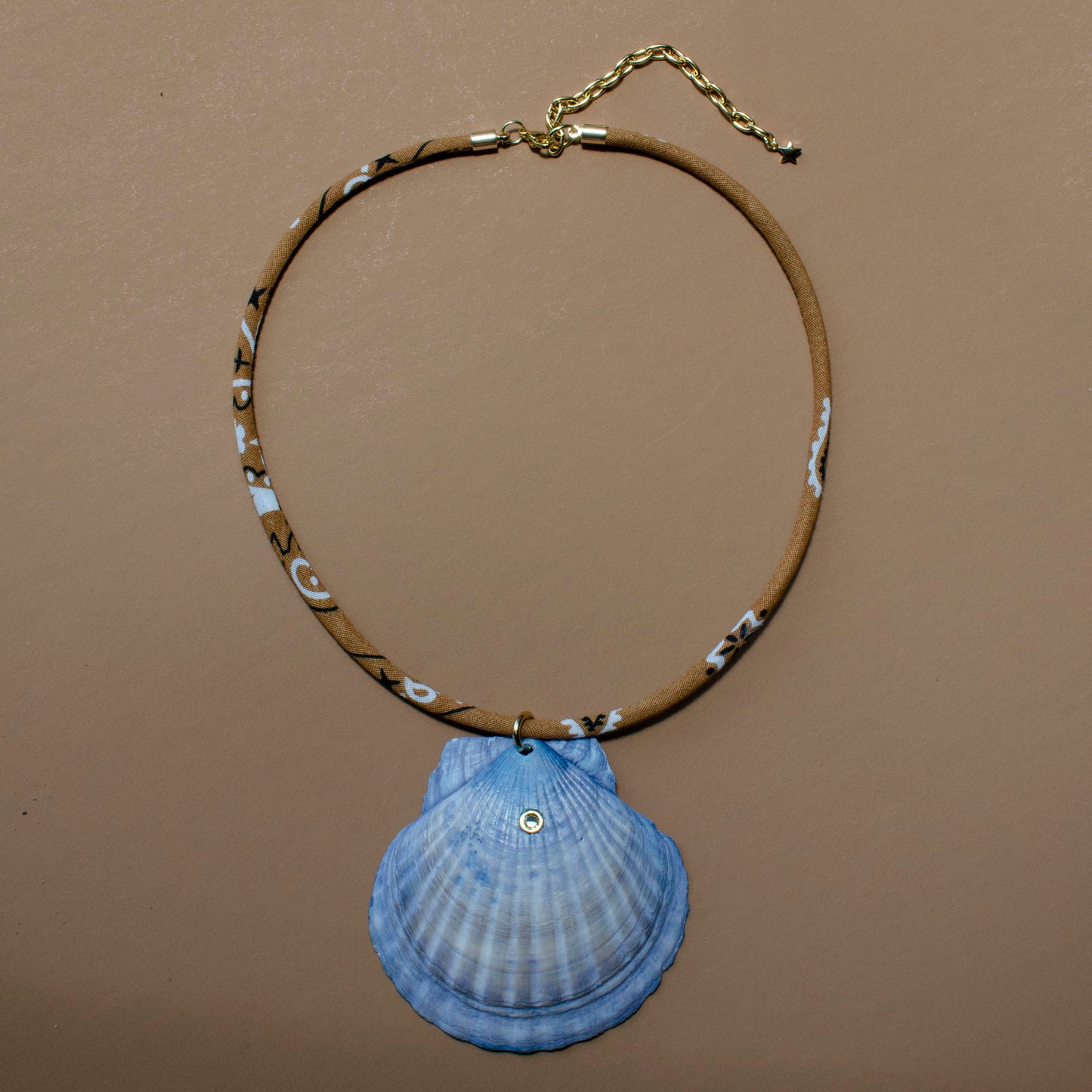 Bandana Cord Blue Dyed Scallop Shell Necklace