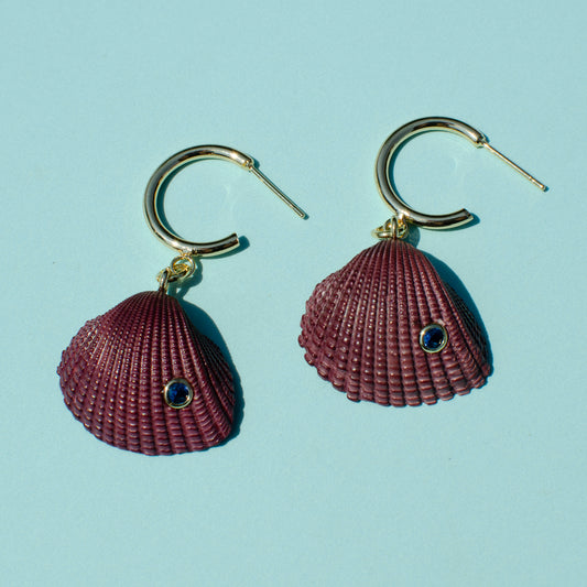 Marron Dyed Shell Earrings