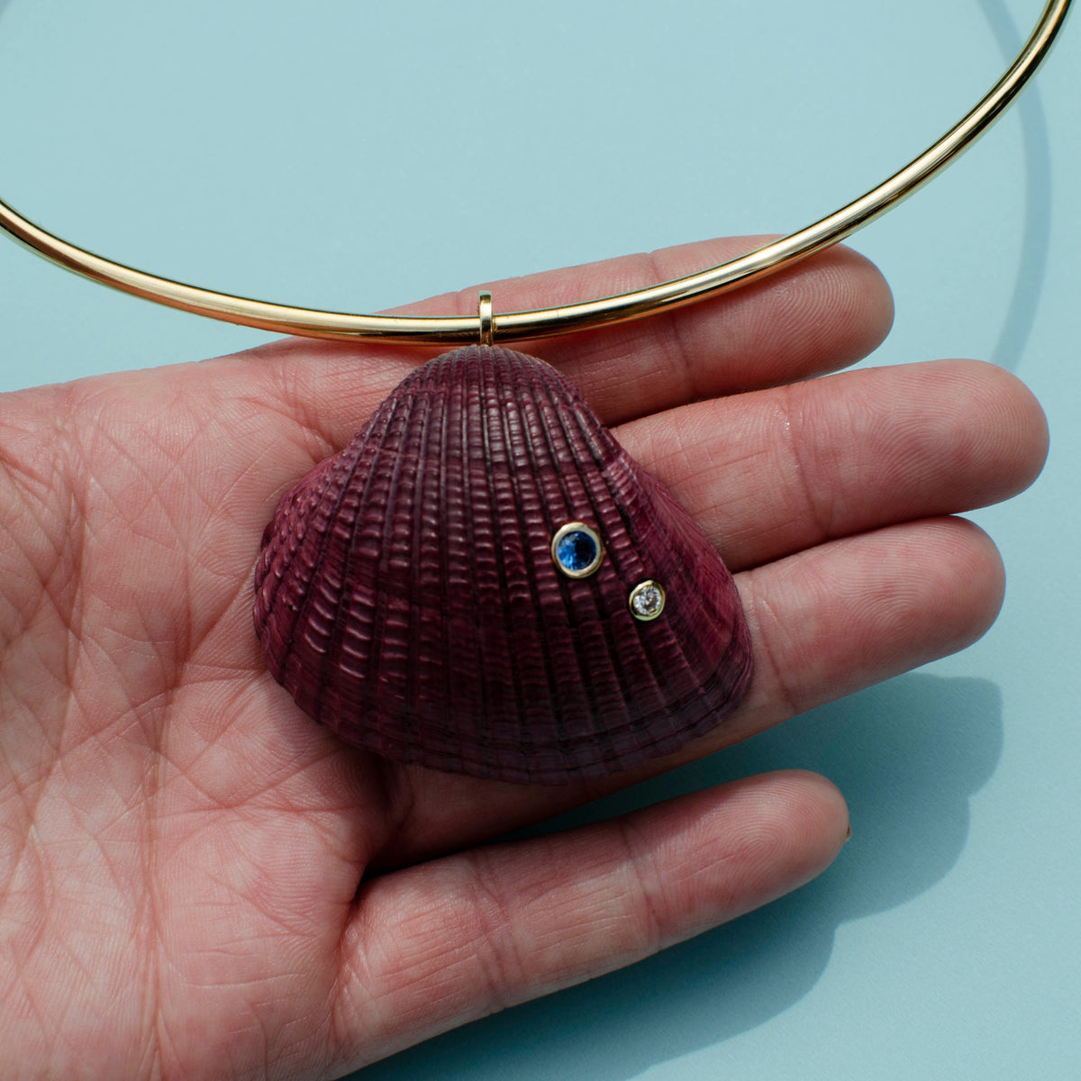 Hand-Dyed Georgia Shell Pendants