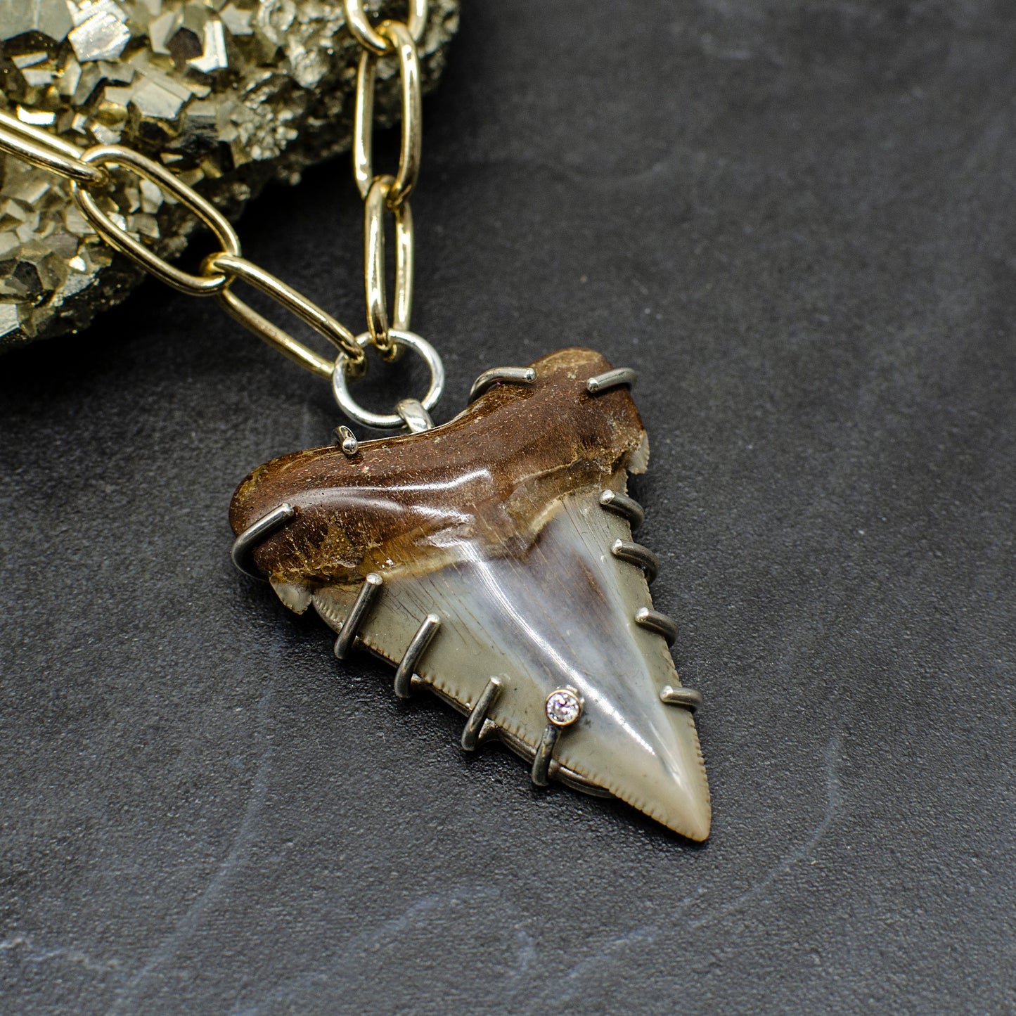 Meg Tooth Prong Pendant
