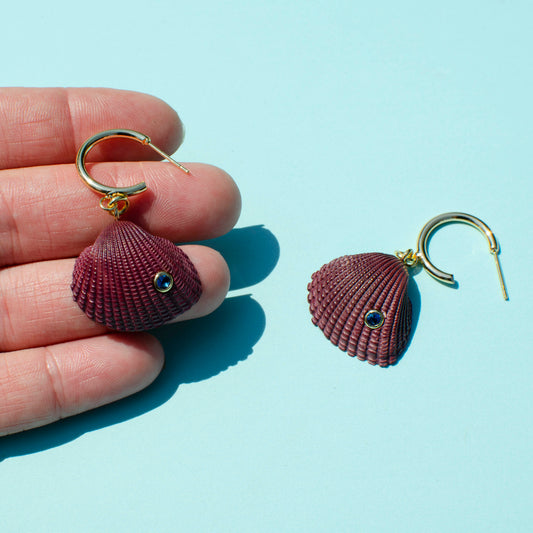 Marron Dyed Shell Earrings