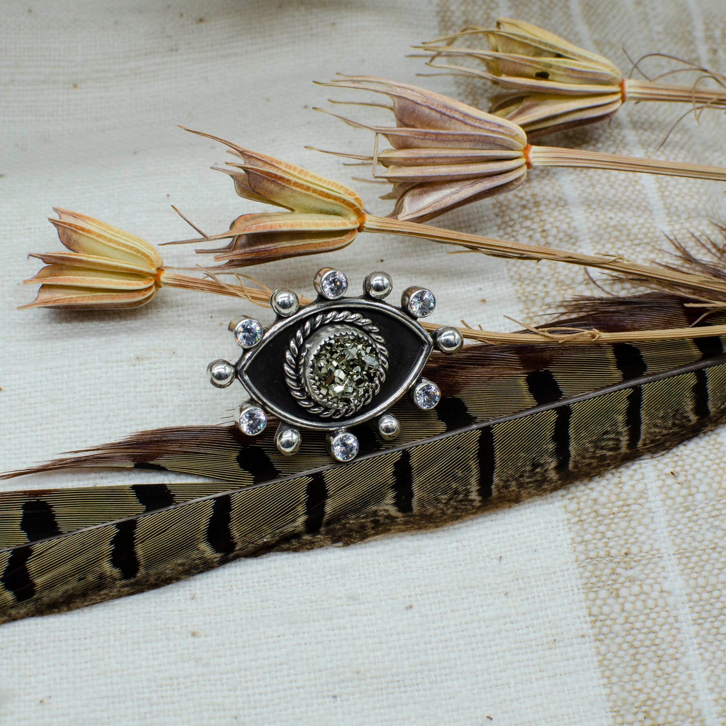 Eye Ring
