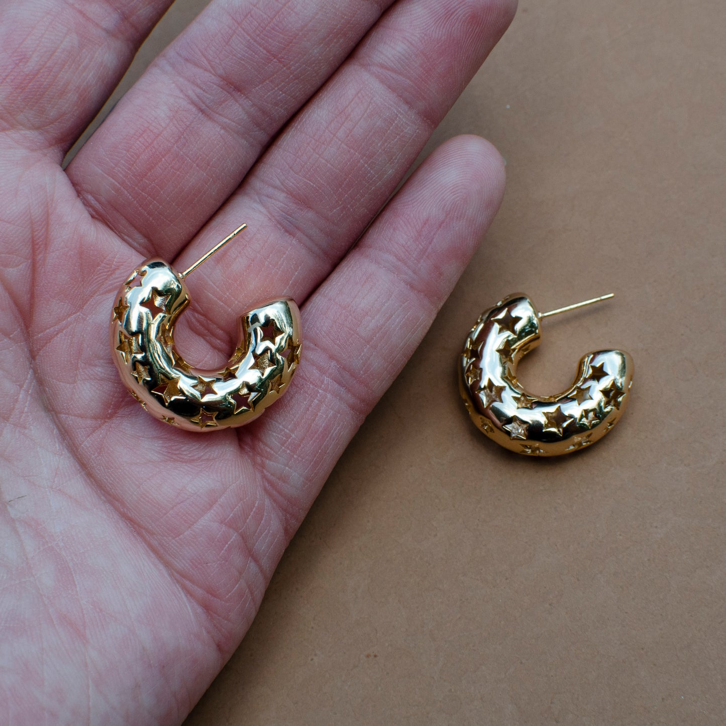 Star Chubby Hoops