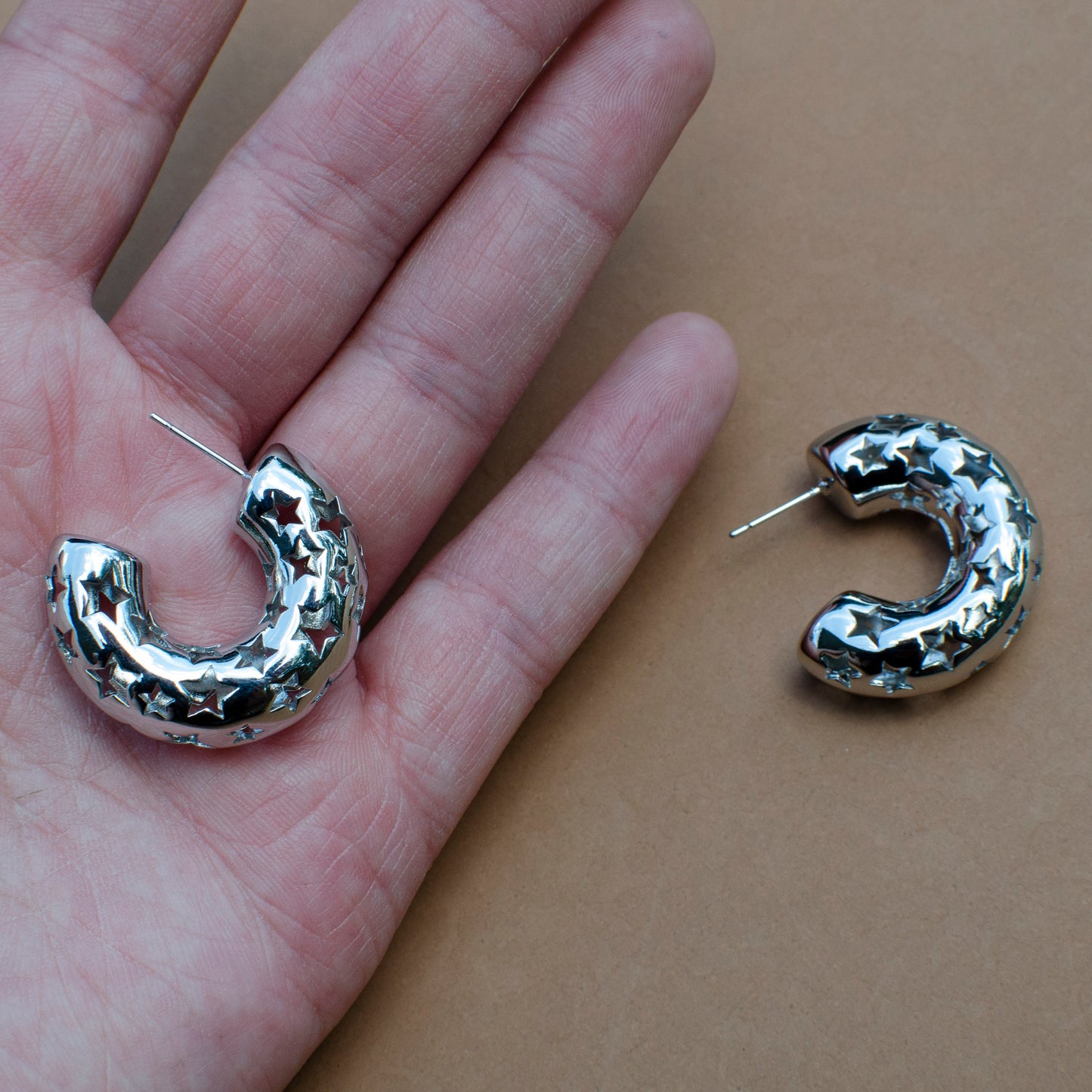 Star Chubby Hoops